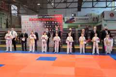 ddf52696-d4b6-4944-9691-99b2f0622779