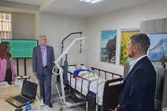 f18ad76c-ca1c-4977-8b80-828be3501ebb