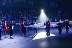 photo_5417882097948935698_y