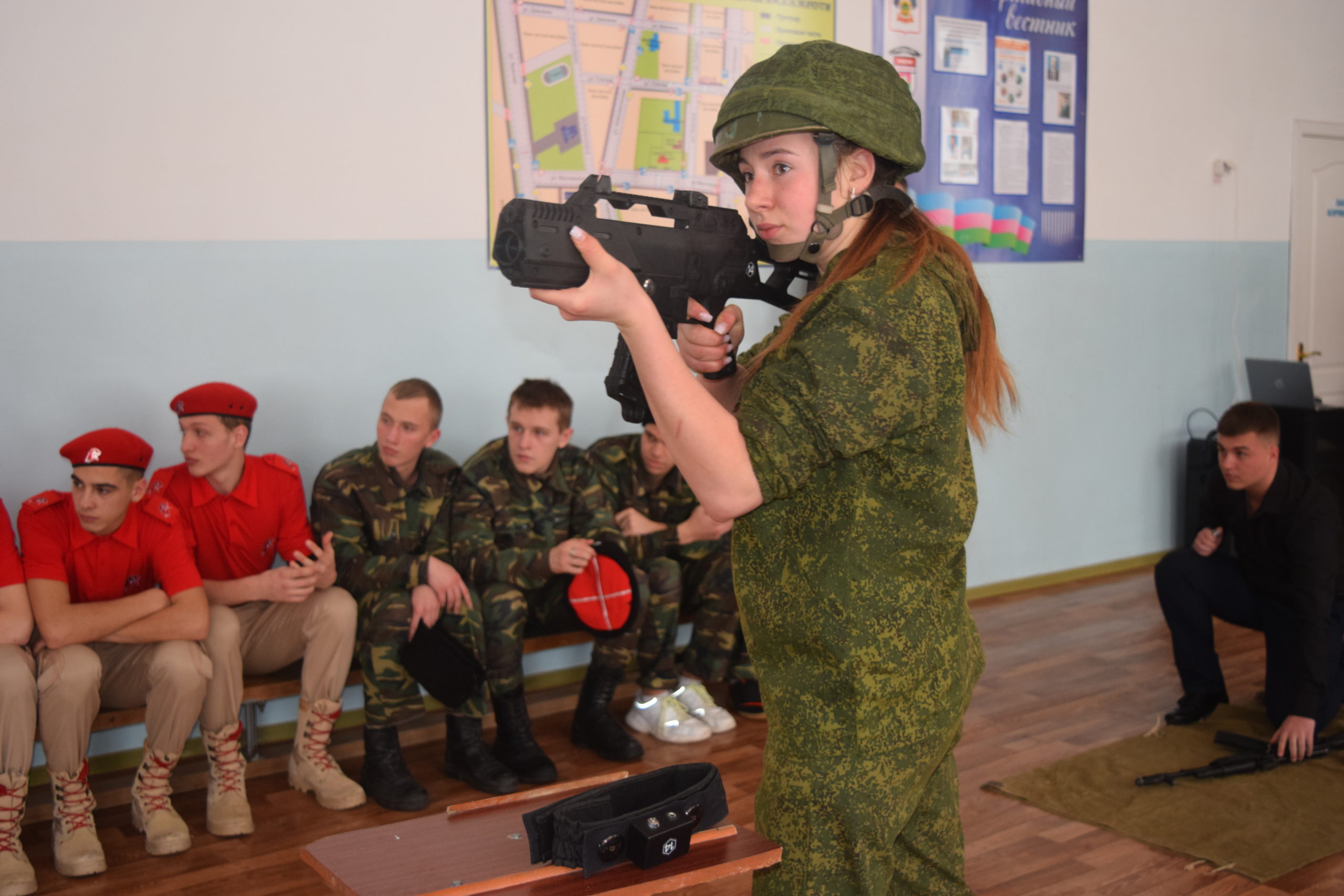 Рубеж» преодолели с честью: в районе прошла традиционная военно-спортивная  игра — БРЮПРЕСС